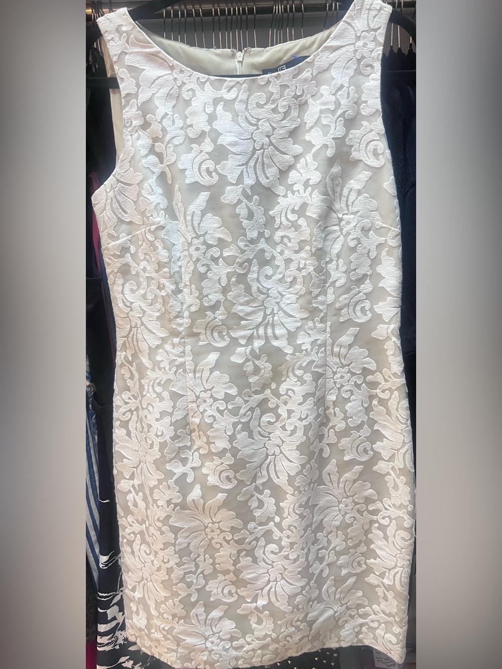 LF/Leslie Fay, Sleeveless White Floral Lace Sheath Dress